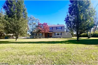 72 Hampton Rd, Kingwood Township, NJ 08867 - Photo 1