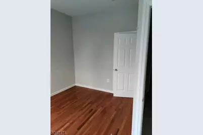 264.5 Garside St, Newark, NJ 07104 - Photo 6