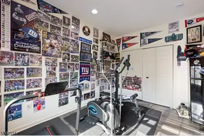 107 Hamilton Trl, Totowa, NJ 07512 - Photo 26