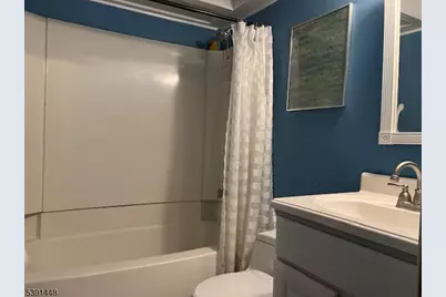 8 Beach View Ct, Hardyston Township, NJ 07460 - Photo 8