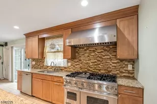 255 Knoll Rd, Parsippany, NJ 07034 - Photo 12