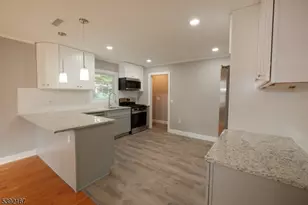 214 Washington Ave, Union Township, NJ 07083 - Photo 6