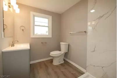 214 Washington Ave, Union Township, NJ 07083 - Photo 14