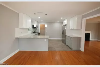 214 Washington Ave, Union Township, NJ 07083 - Photo 4