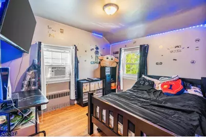 410 E 26th St, Paterson, NJ 07514 - Photo 18