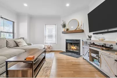 34 Phoenix Ave, Morristown, NJ 07960 - Photo 8