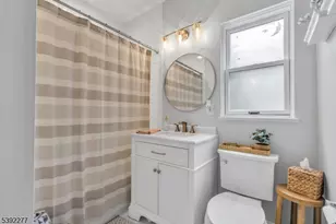 34 Phoenix Ave, Morristown, NJ 07960 - Photo 18