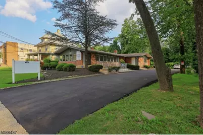 198 North Ave E, Cranford Township, NJ 07016 - Photo 2