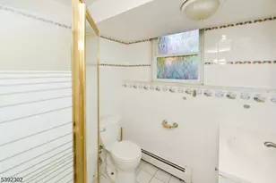 27 Edgemont Rd, West Orange Township, NJ 07052 - Photo 20