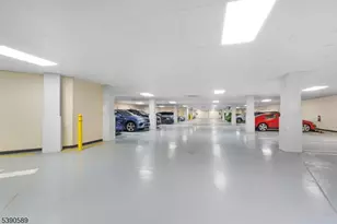 80 Claremont Rd Unit, Bernardsville, NJ 07924 - Photo 30