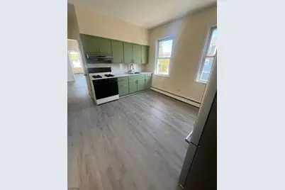 22 2nd Ave, Paterson, NJ 07524 - Photo 2