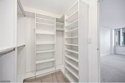 300 Winston Dr #807, Cliffside Park, NJ 07010 - Photo 14
