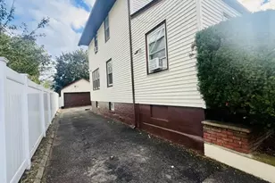28 Arlington Ave, Paterson, NJ 07502 - Photo 2