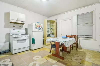 150 Martin St, Paterson, NJ 07501 - Photo 4