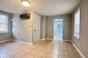 19 Mechanic St Apt1, Millburn, NJ 07041 - Photo 2