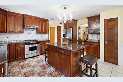 3 Anthony Ave, Edison Twp., NJ 08820 - Photo 16