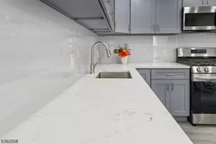 74 Forest St, Montclair, NJ 07042 - Photo 8