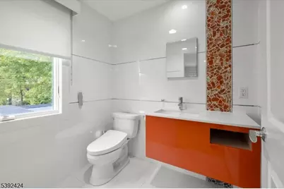 827 Alden Rd, Paramus, NJ 07652 - Photo 20