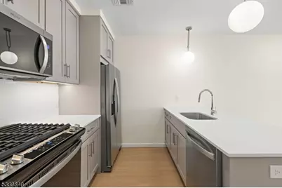 70 Ridgedale Ave #207, Morristown, NJ 07960 - Photo 4