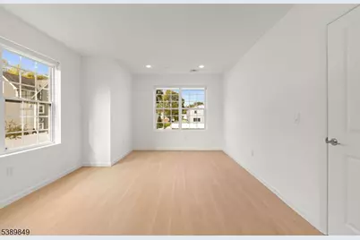 70 Ridgedale Ave #207, Morristown, NJ 07960 - Photo 2