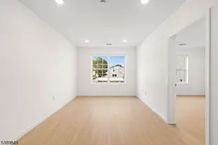 70 Ridgedale Ave, Morristown, NJ 07960 - Photo 8