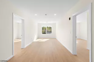 70 Ridgedale Ave, Morristown, NJ 07960 - Photo 4