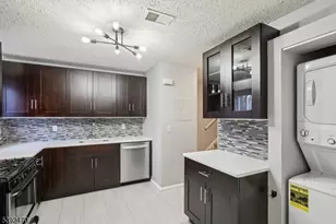 216 Woods Edge Dr, Roxbury Township, NJ 07876 - Photo 18