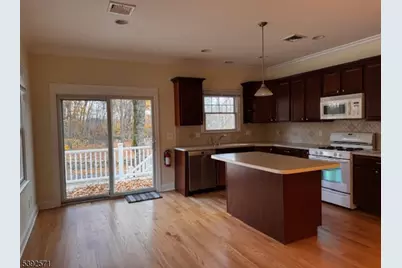 23 B W Hanover Ave, Randolph Township, NJ 07869 - Photo 4