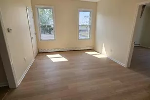 372 Bergen St, Newark, NJ 07103 - Photo 2