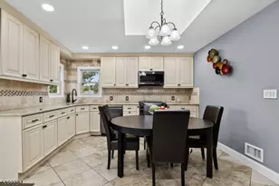 298 4th Ave, Hawthorne, NJ 07506 - Photo 18