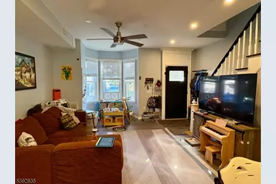 425 Lafayette St, Newark, NJ 07105 - Photo 2