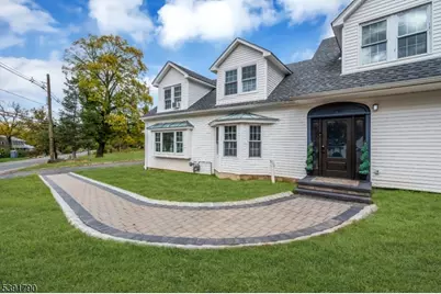 698 Foothill Rd, Bridgewater, NJ 08807 - Photo 4