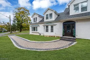 698 Foothill Rd, Bridgewater, NJ 08807 - Photo 4