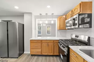 829 S 2nd St, Plainfield, NJ 07063 - Photo 2