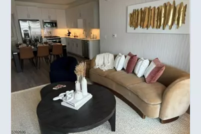 100 Eisenhower Pkway #358, Livingston, NJ 07039 - Photo 2