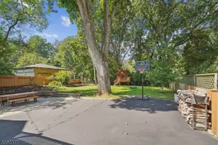 57 Baltusrol Rd, Summit, NJ 07901 - Photo 30