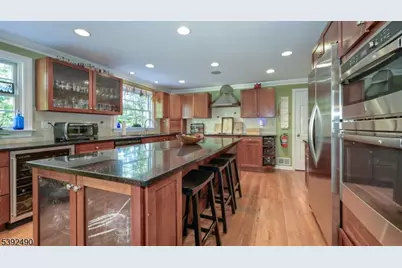 2 Briarcliff Ter, Kinnelon, NJ 07405 - Photo 18