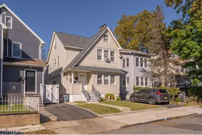 17 Cottage Pl, East Orange, NJ 07017 - Photo 2