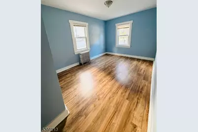 17 Cottage Pl, East Orange, NJ 07017 - Photo 12