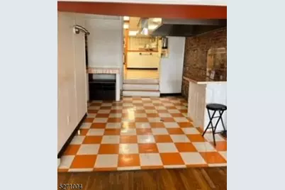 396 S Main St, Phillipsburg, NJ 08865 - Photo 4