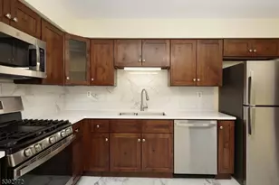 4 Sunrise Dr, Long Hill Township, NJ 07933 - Photo 4