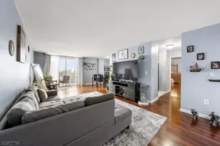 704 712 N Broad St, Elizabeth, NJ 07208 - Photo 1