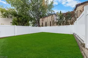 373 Chadwick Ave, Newark, NJ 07112 - Photo 10