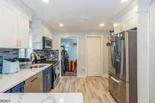 63 Hamburg Ave, Sussex, NJ 07461 - Photo 4