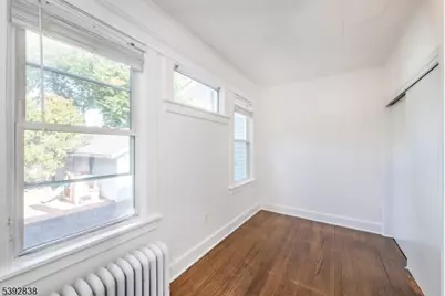 331 Diamond Bridge Ave #1, Hawthorne, NJ 07506 - Photo 8