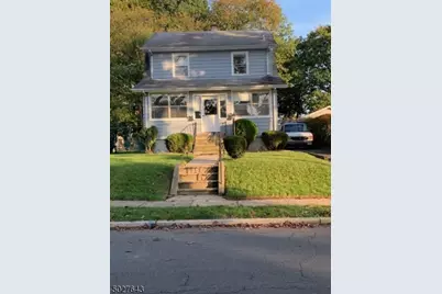 927 S Park Ter #2, Union Township, NJ 07083 - Photo 1