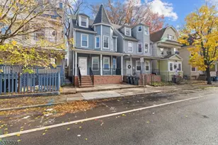 184 Seymour Ave, Newark, NJ 07108 - Photo 1