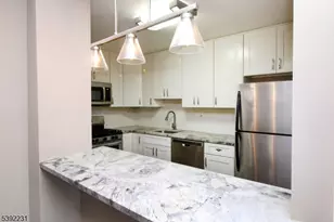 39 E 39th St, Paterson, NJ 07514 - Photo 14