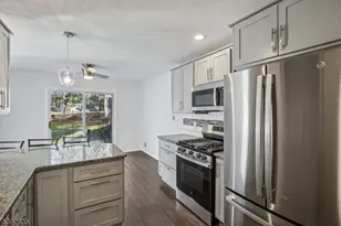 13 Winding Brook Rd, Hamburg, NJ 07419 - Photo 12