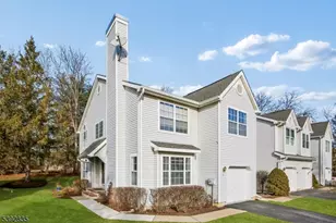 13 Winding Brook Rd, Hamburg, NJ 07419 - Photo 1